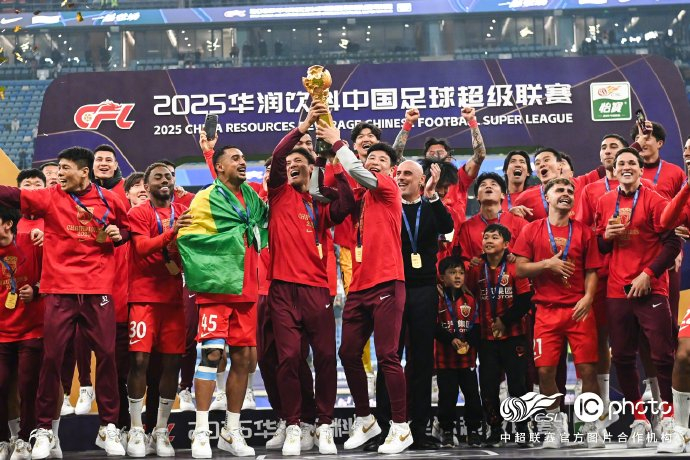 意甲倒计时，上海海港加时末段伤情更新，细节引发关注，球迷炸锅，控场能力受关注